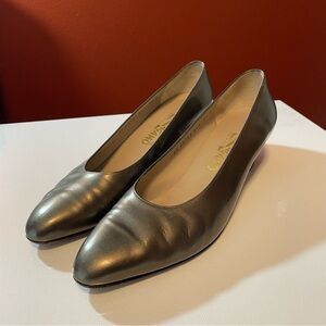 Salvatore Ferragamo Women’s Vintage Metallic Almond Toe Slip Block Heel Pump‎